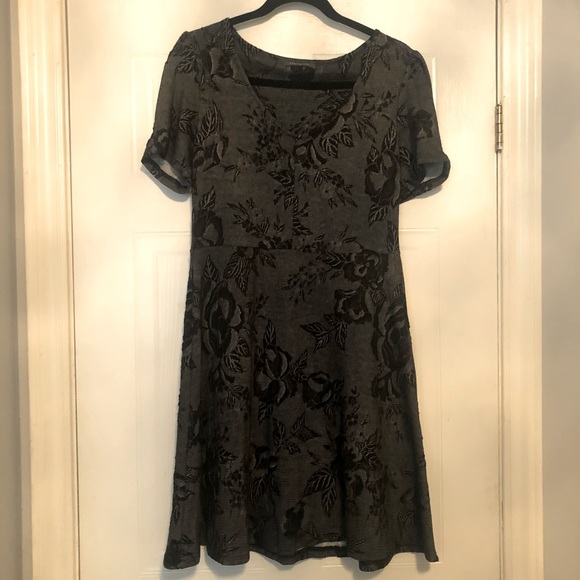 Suzy Shier Puff short sleeve dress - Picture 3 of 4